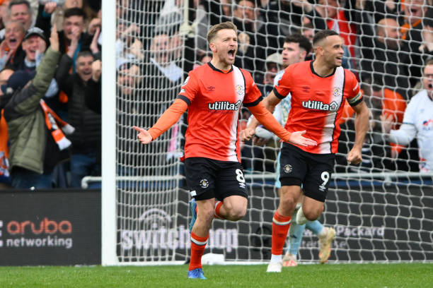 球队表现 球队表现