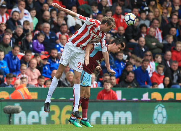 示了她们的 示了她们的