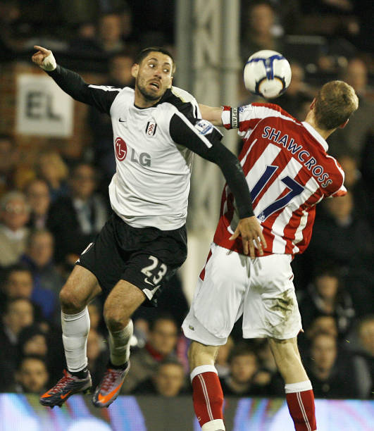 极的防守态 极的防守态