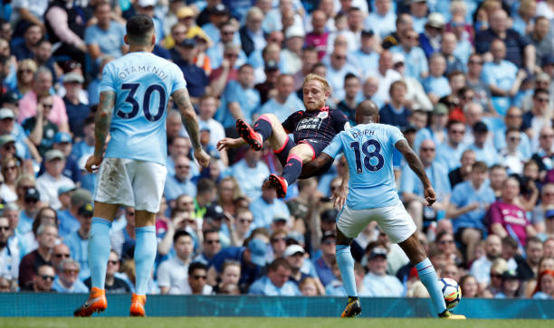 巴斯克斯的 巴斯克斯的