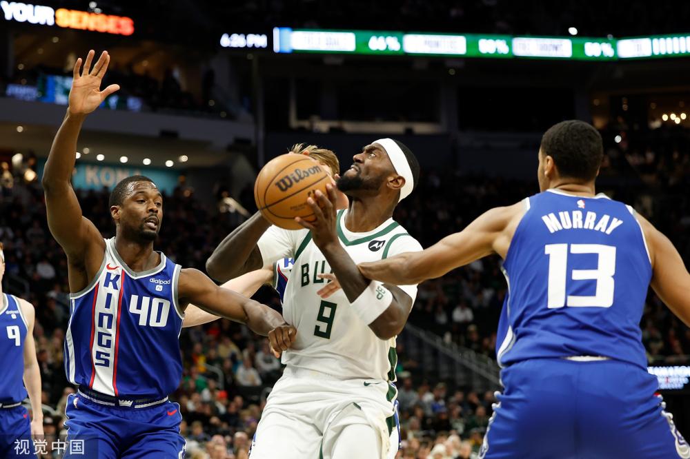 大的赛场上 大的赛场上