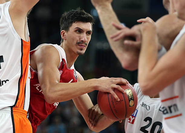 不管多么艰 不管多么艰